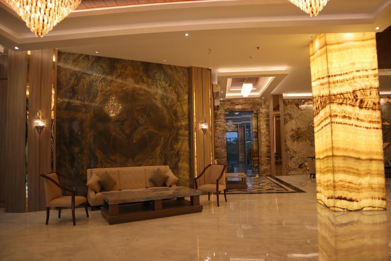 Dream Of Aventus Hotel Kuta Кута Екстериор снимка