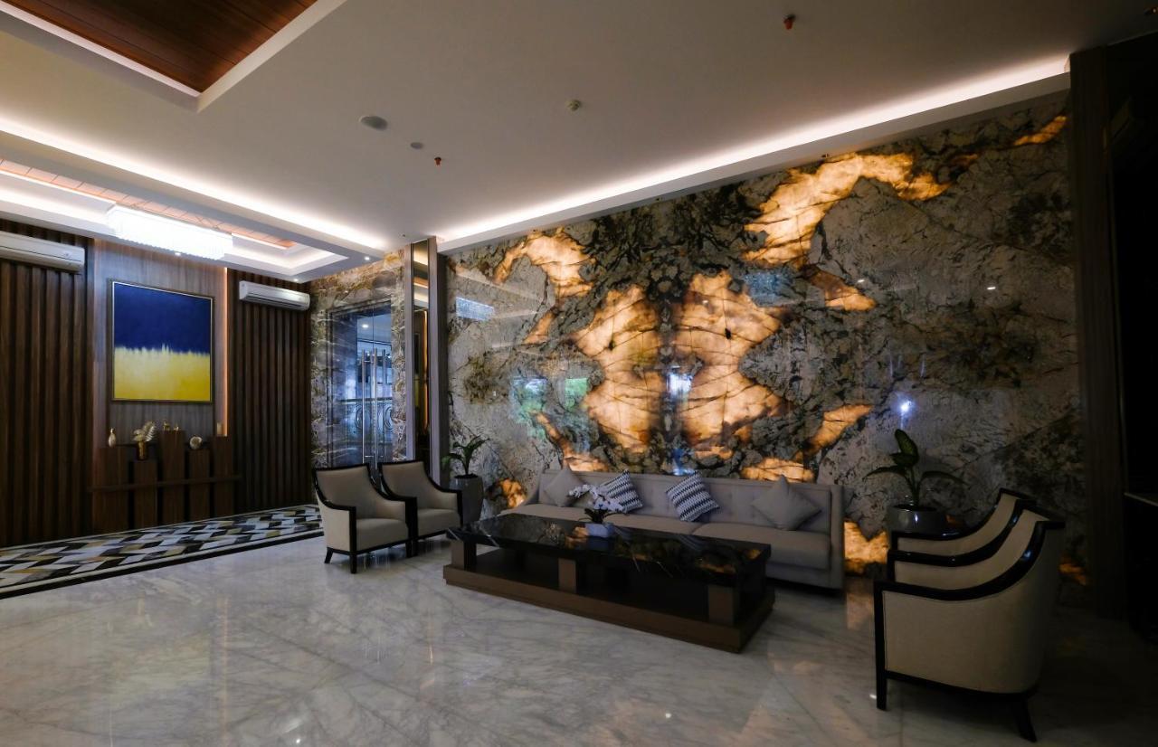 Dream Of Aventus Hotel Kuta Кута Екстериор снимка